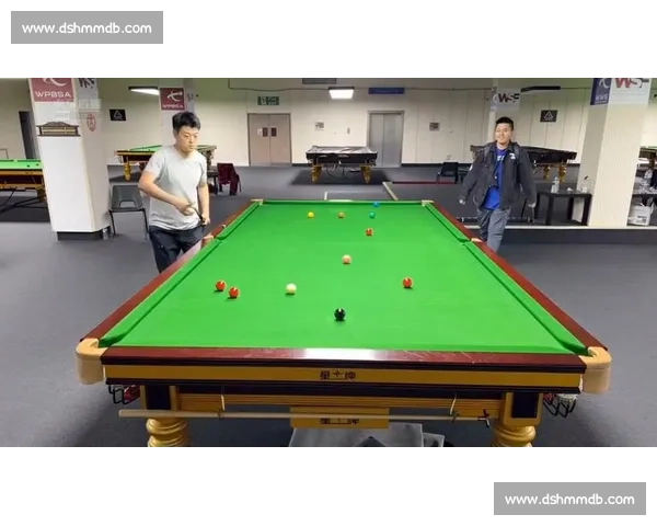 丁俊晖与梁文博昔日巅峰对决再被热议两代斯诺克记忆全面碰撞